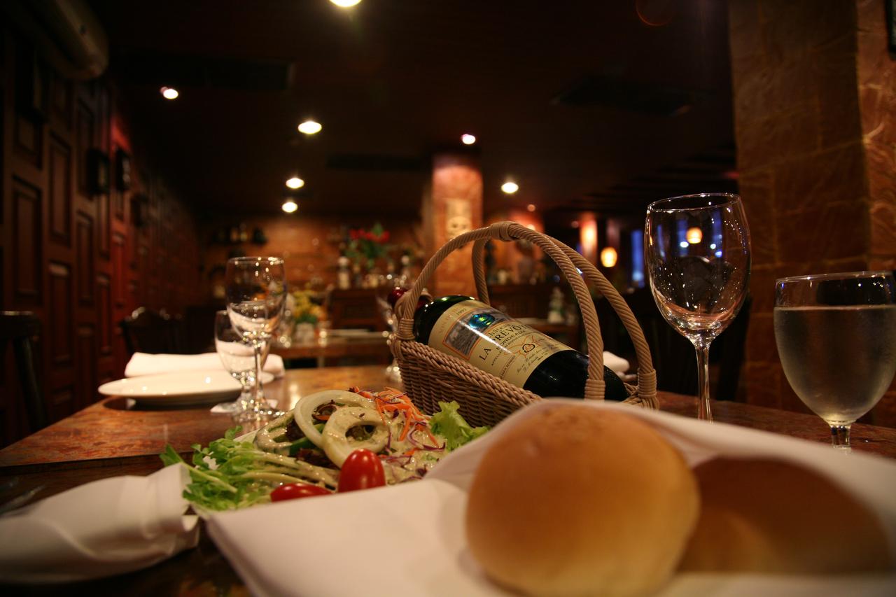 attraction-Where to Eat In Banteay Meanchey Resttaurant.jpg